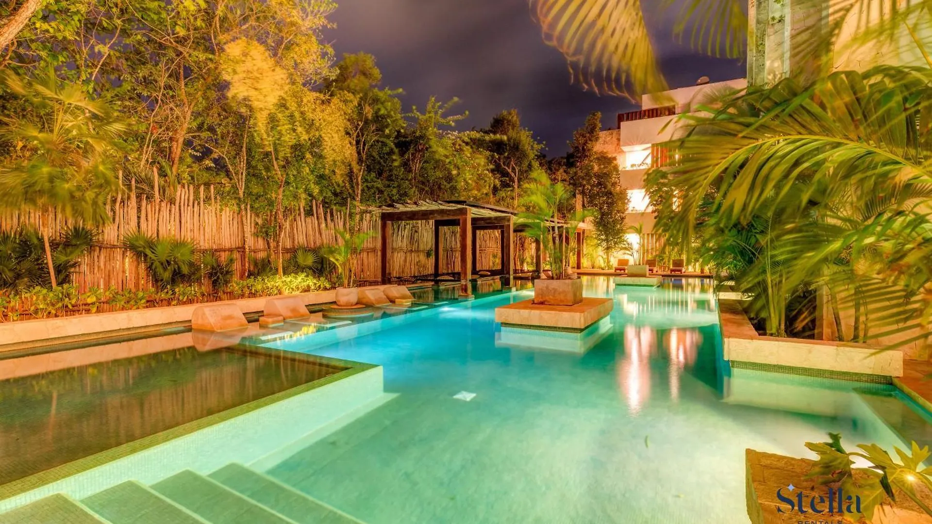 Private Rooftop 1Br Condo With Stunning Common Areas contacts